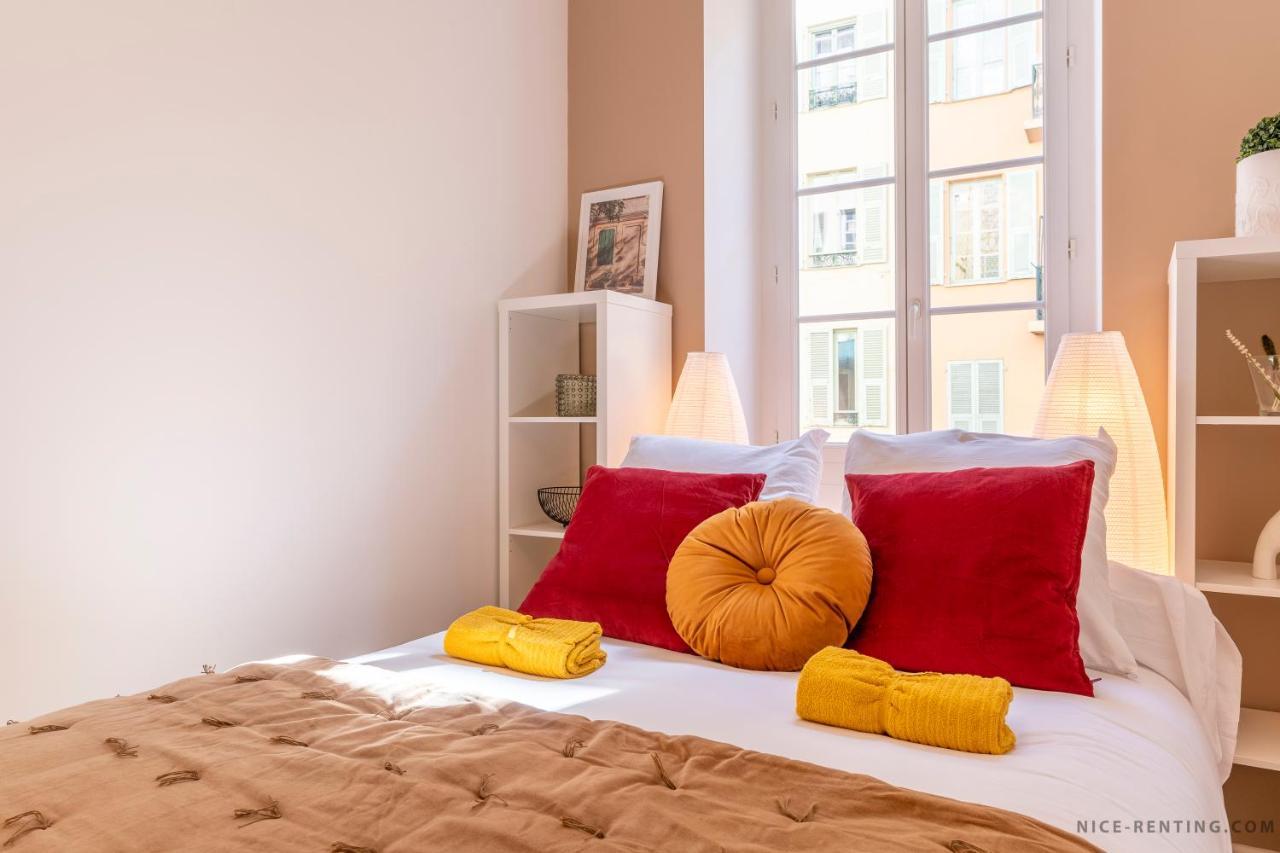 Nice Renting - Bavastro - Luxurious Loft - 2 Bedroom - Ac - Balcony - Trendy Neighborhood Buitenkant foto